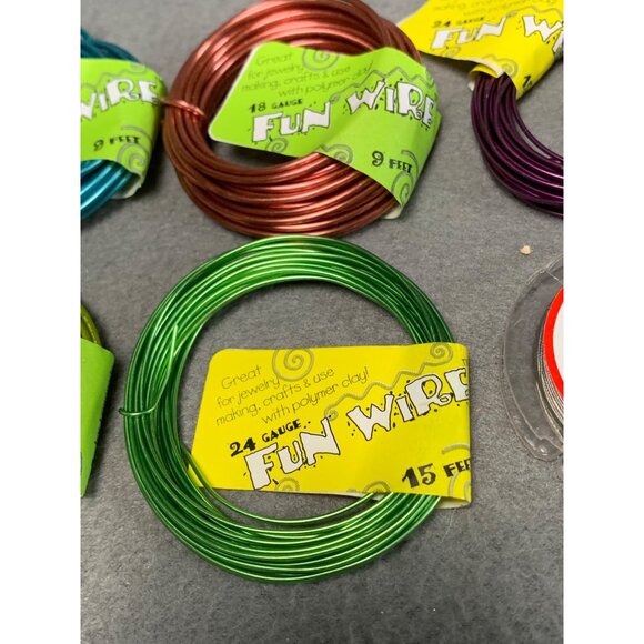 Assorted Jewelry Wire Set - Fun Wire & Tiger Tail - 18-32 Gauge - 9-15 Feet Each - Picture 5 of 10